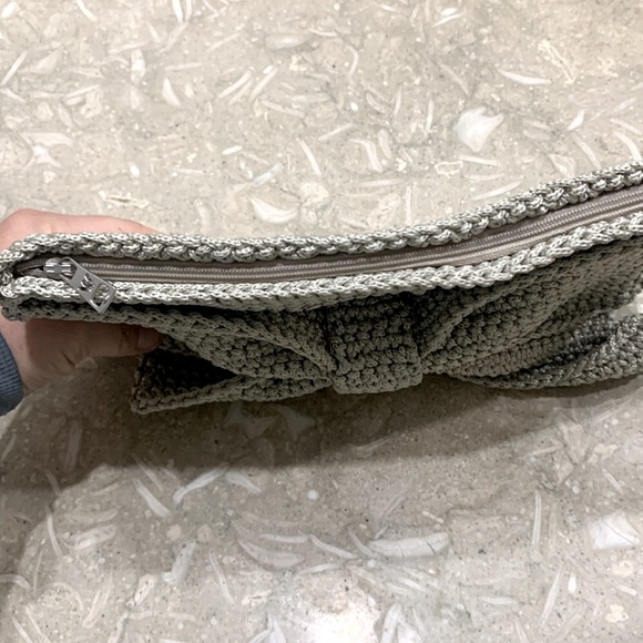 Taupe Bow Crochet Wristlet Women Bag - Picture 3 of 4